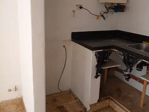 Depto Tipo Casa en Alquiler en Parque Avellaneda, $ 850.000