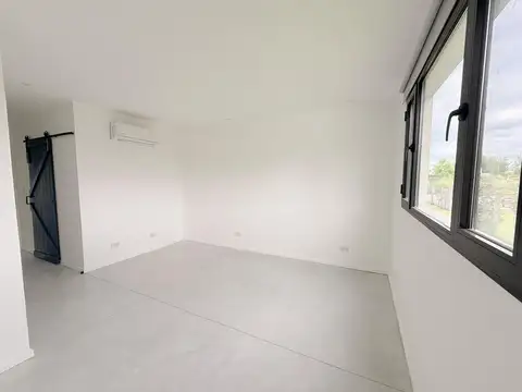 Casa en Alquiler en Pilar del Este - Santa Emilia, USD 1.200