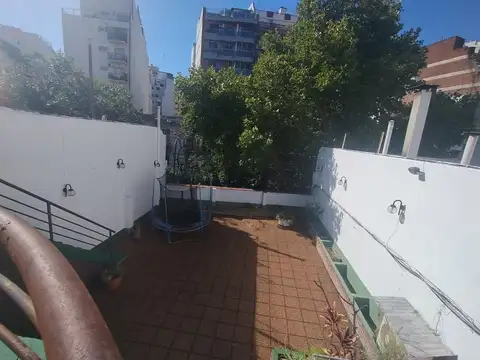 Avenida Juan Bautista Alberdi 1000