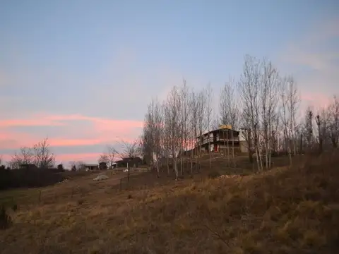 GRAN TERRENO 1600m2 EN VENTA V. YACANTO CALAMUCHIT