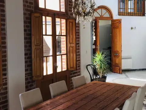 Casa en Alquiler de 3 dormitorios