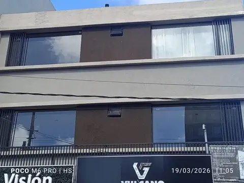 Oficina en Alquiler al Este