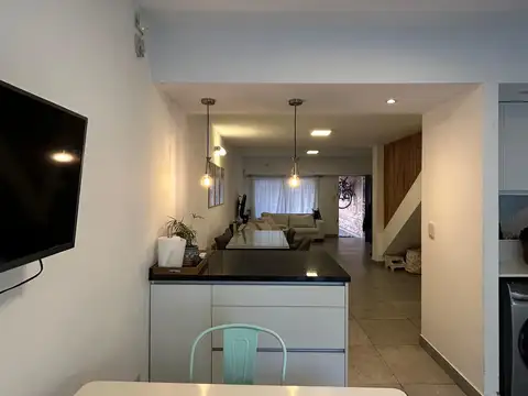 Casa en Venta al Este