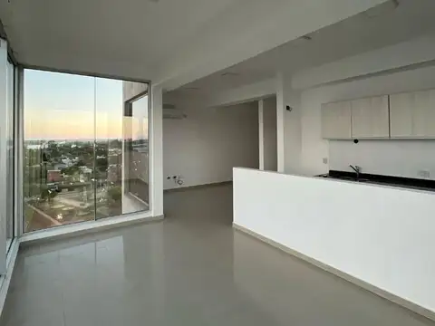 Departamento vista al río. Torre Ipanema