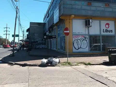 Oficina Colectora este sobre Tupac Amaru 98