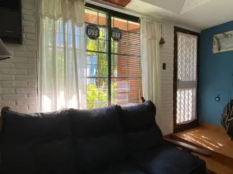 Casa en Venta en Olivos, USD 245.000