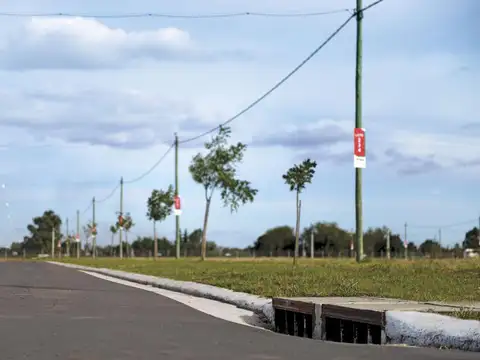 Terreno en Venta 30  mts Fondo