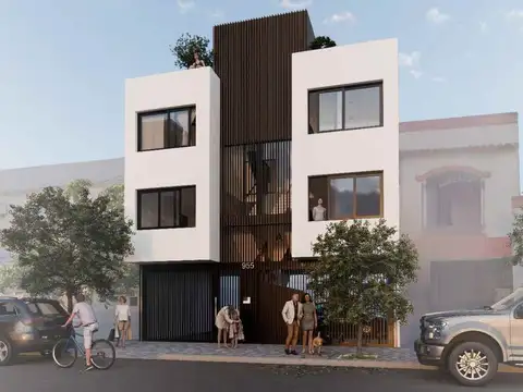 TRIPLEX 3 DORMITORIOS CON PATIO CENTRO TANDIL