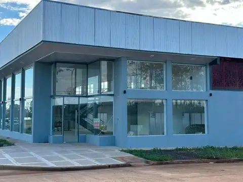 ALQUILO LOCAL 1600 m2 A ESTRENAR, ITAEMBE GUAZU, POS, MNES.