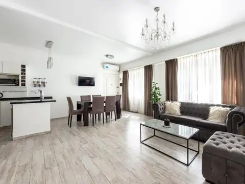 Depto Tipo Casa en Venta al Este