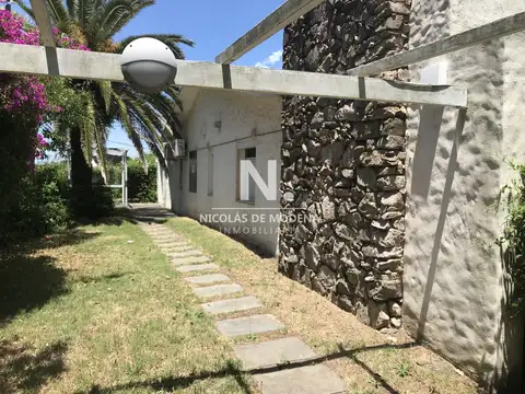 Casa en Venta en La Barra, USD 800.000