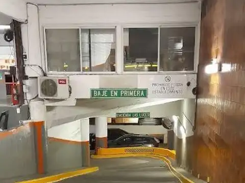 Av. 9 de Julio, Monserrat