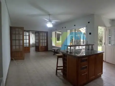 Casa en Alquiler en Saint Matthews, USD 2.000