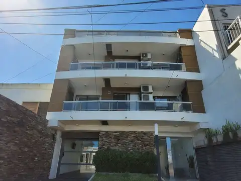 Venta DepartamentoTurdera 2 amb. Patio-Cochera