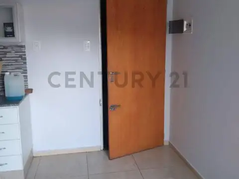 Venta de Departamento 2 AMBIENTES en Remedios de Escalada de San Martín, Rosario