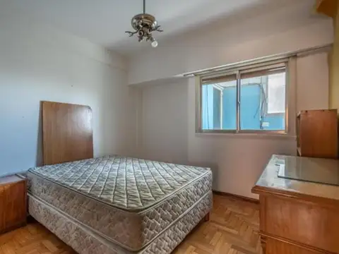 Departamento en Venta en Parque Chacabuco, USD 152.000