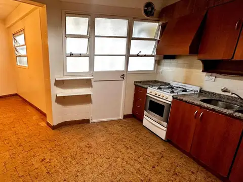 Departamento en Alquiler con 1 cocheras