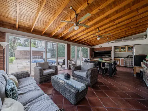 Casa en Venta en Vicente López, USD 1.450.000
