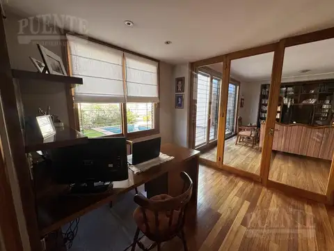 Casa 5 ambientes con 3 baños