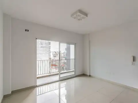 DEPARTAMENTO 2 AMBIENTES VENTA SAN CRISTOBAL BALCON LUMINOSO