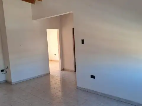 Sidotti 325 e/ La Paz y Peru