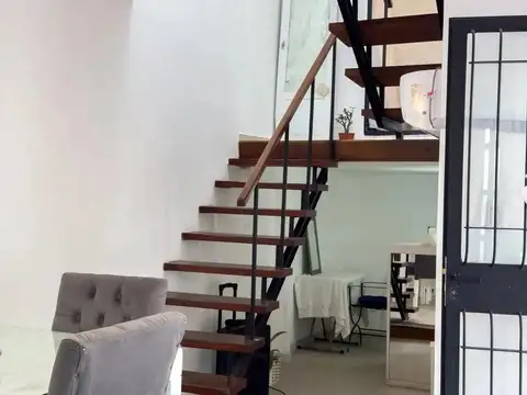 Depto Tipo Casa en Venta de 2 dormitorios