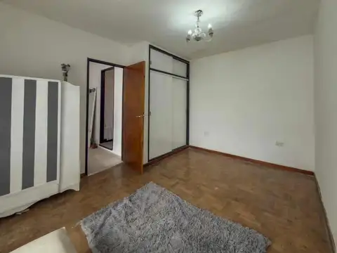 PH EN VENTA LA PLATA 2 DORMITORIOS PATIO Y TERRAZA