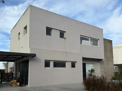 Casa en Alquiler A Estrenar