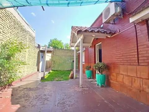 Depto Tipo Casa en Venta de 2 ambientes
