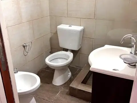 Departamento en Alquiler en Remedios de Escalada, $ 560.000