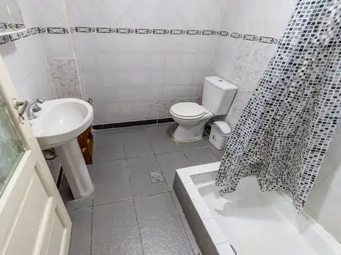 Depto Tipo Casa en Venta en Villa Santa Rita, USD 132.000
