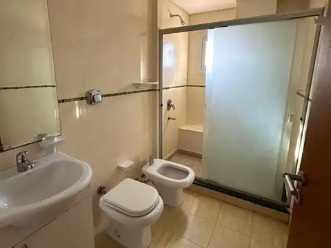 Departamento en Alquiler con 1 cocheras