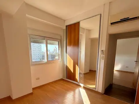 Departamento 4 ambientes con 3 baños