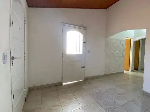 Depto Tipo Casa en Venta en San Justo, USD 49.000