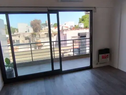 Departamento en Alquiler en Villa Devoto, $ 720.000