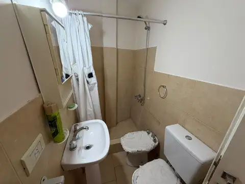 Depto Tipo Casa en Alquiler de 1 dormitorio