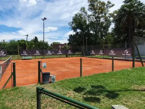 Venta, Predio de 4625 m2 en Villa Alpina, Pilar