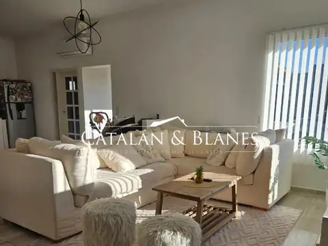 Casa 4 ambientes con 3 baños