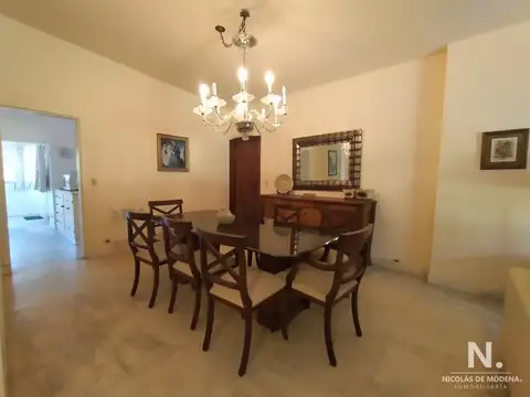 Casa en Alquiler Temporal de 6 dormitorios