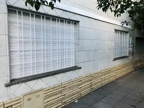 Casa en venta 4 Ambientes Ramos Mejia