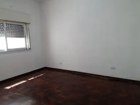 Casa en Venta en Ramos Mejia, USD 90.000