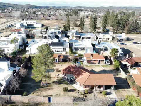 Casa en Venta en Juana Koslay, USD 240.000