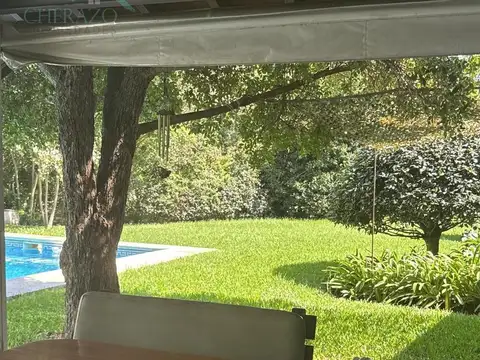 Casa 7 ambientes con 6 baños