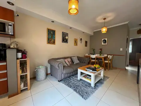 Venta PH de 3 ambientes c/terraza en Monte Castro