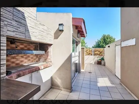 Depto Tipo Casa 3 ambientes con 1 baño