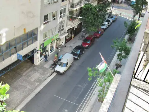 Venta Monoambiente Luminoso Recoleta