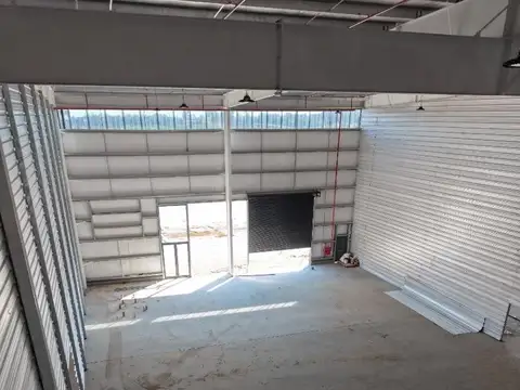 GAPÓN EN VENTA PARQUE INDUSTRIAL 683 MTS2 PANAM. Y B. AYRE