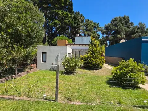 VENTA DE CASA 2 AMBIENTES MAR AZUL