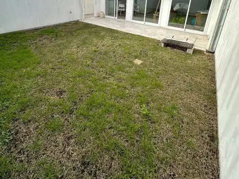 Depto Tipo Casa en Venta de 2 dormitorios