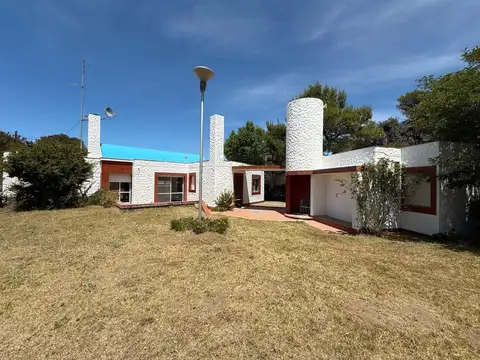 VENTA IMPECABLE CASA PEHUEN CO SOBRE COSTA 3 DORMI